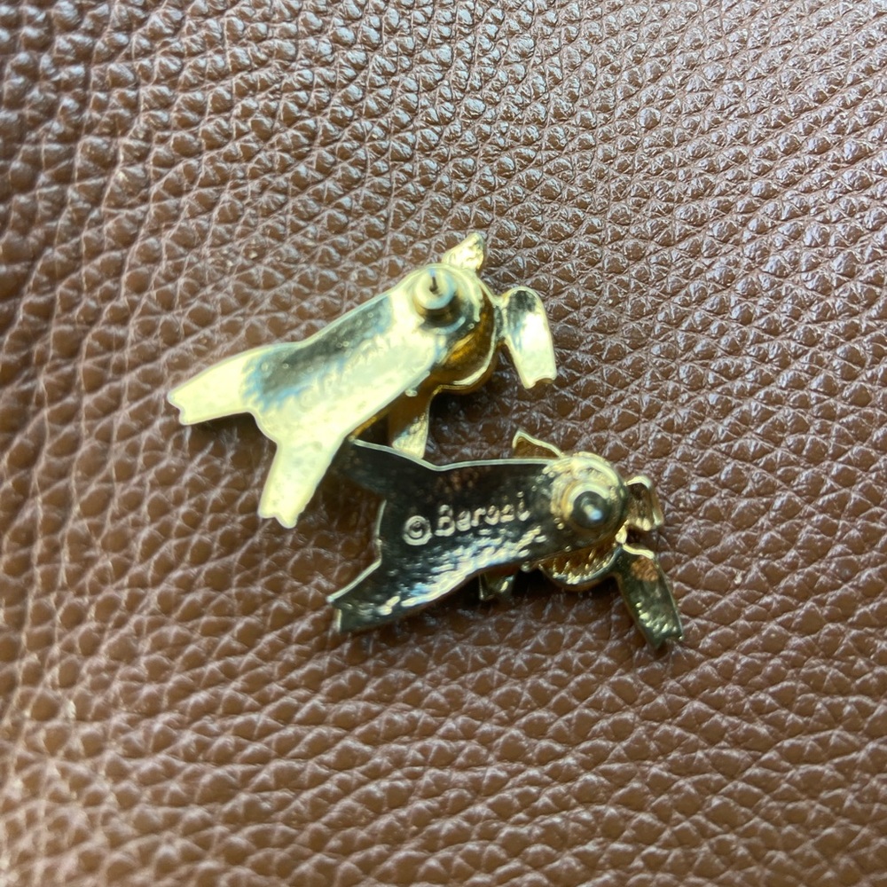 Cute Pig Earrings 🐷 Vintage Berol Pig Enamel Cloisonné Earrings - Picture 3 of 4